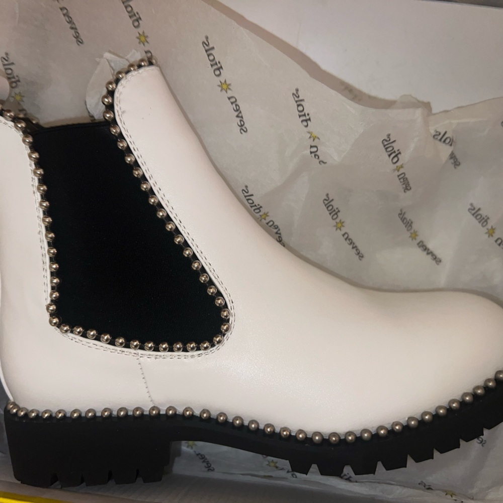 Seven Dials White Studded Chelsea Boots